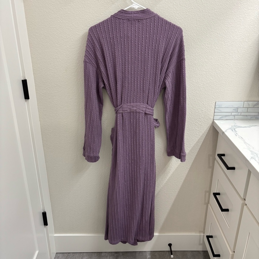 Women's Robe with Pockets • Small - Picture 8 of 9